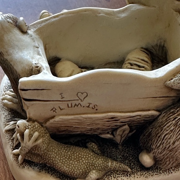 Harmony Kingdom Figurine Box - Made in England - Picture 11 of 16